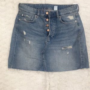 Light wash jean skirt
